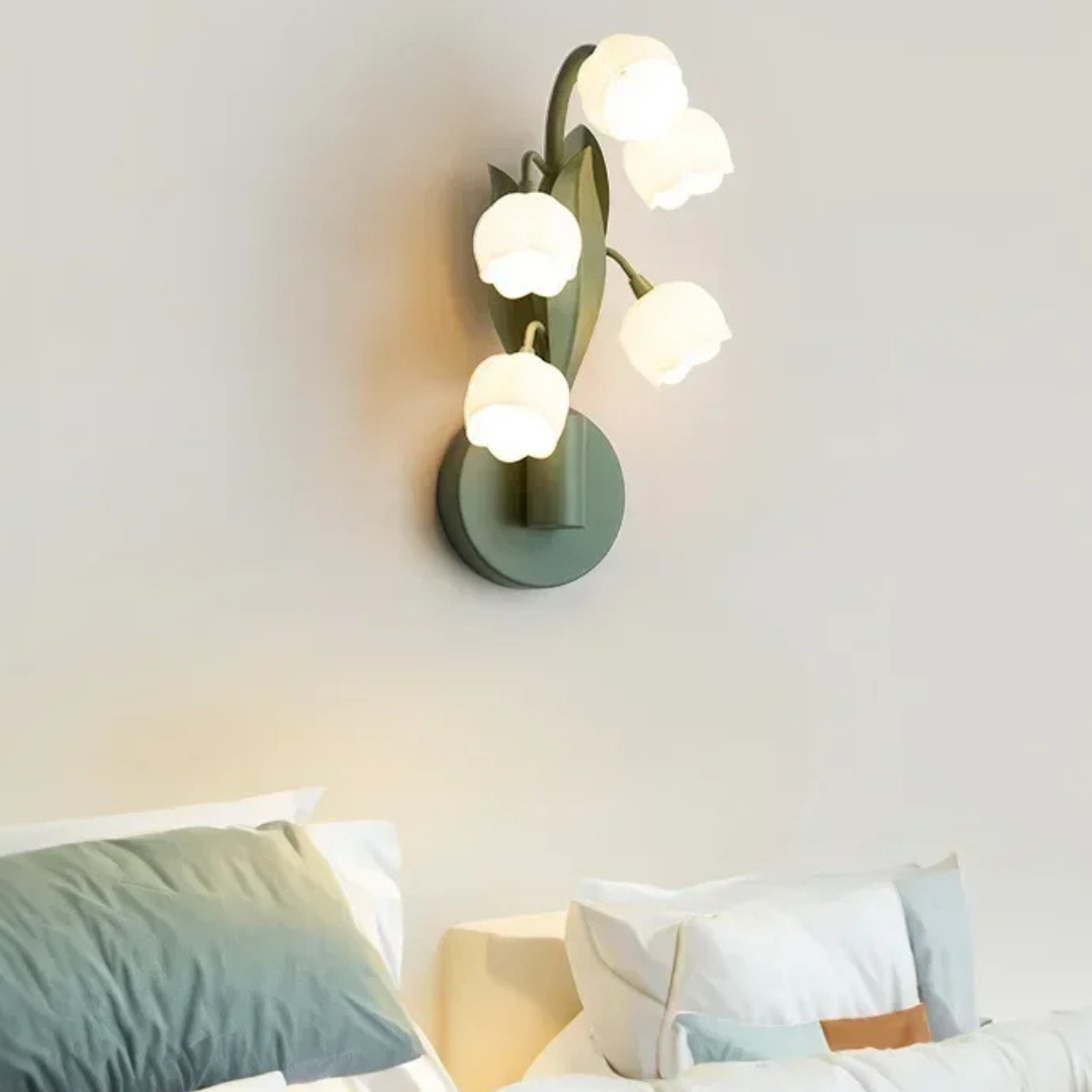 Elegant Vintage Flower Light